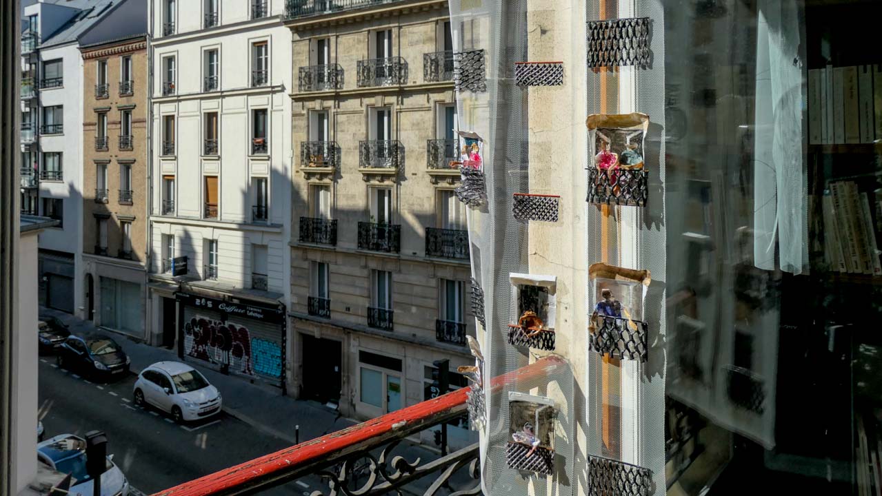 Huit heures ! / Eight hours !